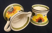 Lade das Bild in den Galerie-Viewer, ZUCKERDOSE OHNE DECKEL "Madeira" - Keramik / Steingut, Sonnenblumen Blüten Pflanzen Motiv Randdekor, Handbemalt