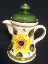 Lade das Bild in den Galerie-Viewer, 16 Teiliges KAFFEESERVICE "Madeira" - Keramik / Steingut, Sonnenblumen Blüten Pflanzen Motiv Randdekor, Handbemalt