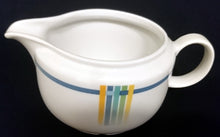 Lade das Bild in den Galerie-Viewer, SAUCIER - Porzellan, Blauer Rand Regenbogenfarben Striche Linien Dekor