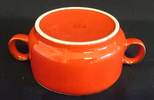 Lade das Bild in den Galerie-Viewer, SUPPENTASSEN UNTERTELLER "Scandic" - Keramik / Steingut, Linien Rand Dekor