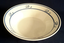 Lade das Bild in den Galerie-Viewer, 2er Set SUPPENTELLER "Scandia Blue (Brickoven Stoneware)" - Keramik / Steingut, Blumen Linien Streifen Dekor