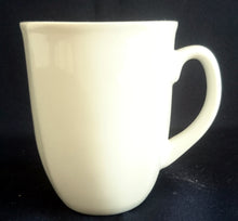 Lade das Bild in den Galerie-Viewer, 2er Set KAFFEETASSEN "Concerto" - Porzellan, Einfärbiges Quadratisches Abgerundetes Form Dekor, Wellco Design