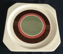 Lade das Bild in den Galerie-Viewer, DESSERTTELLER "Avantgarde" - Keramik / Steingut, Modernes Kreise Streifen Dekor, Mittig Grün