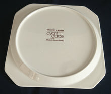 Lade das Bild in den Galerie-Viewer, 2er Set DESSERTTELLER "Avantgarde" - Keramik / Steingut, Modernes Kreise Streifen Dekor, Mittig Grün