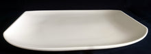 Lade das Bild in den Galerie-Viewer, SERVIERPLATTE "Fine China" - Porzellan, Klassisch Einfärbiges Dekor