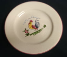 Lade das Bild in den Galerie-Viewer, 2er KAFFEEGEDECK - Keramik / Steingut, Hahn auf dem Lande Motiv Dekorrand, Handdekoriert