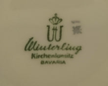 Lade das Bild in den Galerie-Viewer, SAUCIER - Porzellan, Kreise Pluszeichen Abstrakt Dekor