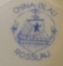 Lade das Bild in den Galerie-Viewer, KAFFEETASSE - Porzellan, China Blau Goldrand Relief Dekor