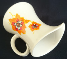 Lade das Bild in den Galerie-Viewer, MILCHKÄNNCHEN - Porzellan, Abstraktes Flora Blumenblüten Motiv Dekor