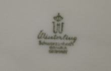 Lade das Bild in den Galerie-Viewer, MILCHKÄNNCHEN - Porzellan, Abstraktes Flora Blumenblüten Motiv Dekor