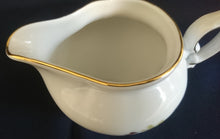 Lade das Bild in den Galerie-Viewer, MILCHKÄNNCHEN - Porzellan, Goldrand Barock Dekor