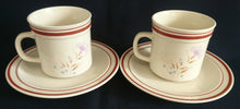 Lade das Bild in den Galerie-Viewer, 2er Set KAFFEETASSEN - Keramik / Steingut, Blumenblüten Pflanzen Flora Linien Rand Motiv Dekor