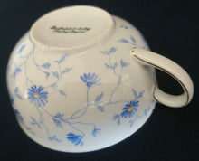 Lade das Bild in den Galerie-Viewer, 2er Set TEETASSEN - Porzellan, Flora Vergiss mein nicht Blumenblüten Pflanzen Motiv Dekor
