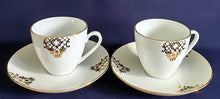 Lade das Bild in den Galerie-Viewer, 15 Teiliges MOCCA~ KAFFEESERVICE - Porzellan, Goldrand Geometrisch Abstrakt Symbol Zeichen Wappen Dekor Motiv
