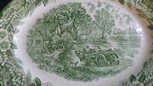 Lade das Bild in den Galerie-Viewer, BEILAGEN~ SERVIERPLATTE - Keramik / Steingut, Flora Landschaft Baum Bäume Kutschwagen Menschen Motiv Dekor
