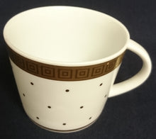 Lade das Bild in den Galerie-Viewer, 2er KAFFEEGEDECK - Porzellan, Goldrand Breite Streifen Vierecke Quadrate Schachbrett Punkte Motiv Dekor
