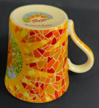 Lade das Bild in den Galerie-Viewer, 2er ESPRESSOGEDECK - Porzellan, Abstrakt Geometrisch Diamanten Glas Splitter Motiv Dekor
