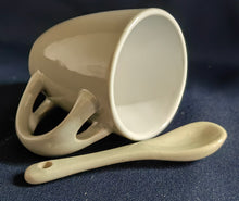 Lade das Bild in den Galerie-Viewer, 2er Set ESPRESSO~ KAFFEETASSE &amp; LÖFFEL - Keramik / Steingut, Moderne Einfärbige Form Dekor (Grau)
