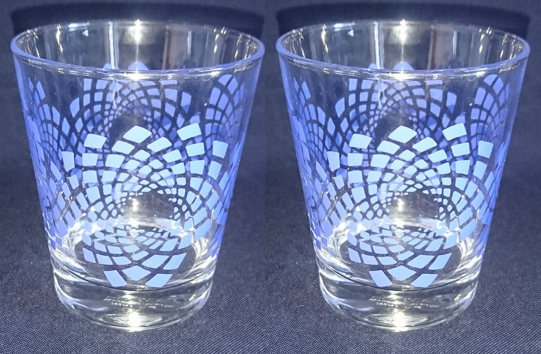 2er Set WHISKEY~ WHISKY~ GETRÄNKEGLÄSER - Hartglas, Blaue Spirale Wirbel Quadrat Viereck Karo Motiv Dekor