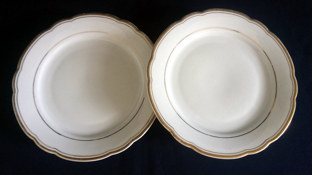 2er Set DESSERTTELLER - Porzellan, Goldrand Außen Innen Gewölbter Relief Außen Motiv Dekor