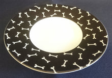 Lade das Bild in den Galerie-Viewer, 2er Set 2er KINDER~ TEEGEDECKE - Porzellan, Hunde Katzen Maus Comic Tatzen Knochen Spuren Abdrücke Motiv Dekor
