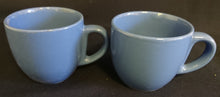 Lade das Bild in den Galerie-Viewer, KAFFEETASSE &quot;Scandia&quot; - Porzellan, Einfärbiges Modernes Motiv Dekor (Blau)
