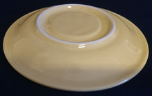 Lade das Bild in den Galerie-Viewer, 2er Set UNTERTASSE &quot;Scandia&quot; - Porzellan, Einfärbiges Modernes Motiv Dekor (Gelb)
