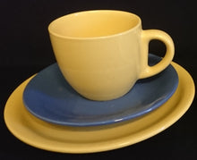 Lade das Bild in den Galerie-Viewer, 2er Set DESSERTTELLER &quot;Scandia&quot; - Porzellan, Einfärbiges Modernes Motiv Dekor (Gelb)
