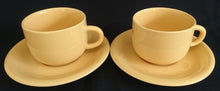 Lade das Bild in den Galerie-Viewer, 2er KAFFEEGEDECK - Keramik / Steingut, Modernes Gelb Einfärbiges Motiv Dekor
