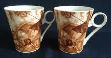 Lade das Bild in den Galerie-Viewer, KAFFEETASSE - Porzellan, Gemälde Malerei Stadtleben Aufschrift Motiv Dekor (BC)
