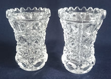 Lade das Bild in den Galerie-Viewer, 2er Set KLEINE BLUMENVASE - 24% Pbo Bleikristall, Geschliffen Geometrisch Oktagon Streifen Balken Stern Dekor (G) (BC)
