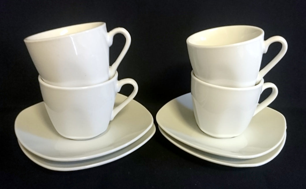 8 Teiliges ESPRESSO~ KAFFEESERVICE - Porzellan, Gastronomische Einfärbiges Motiv Dekor