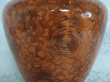 Lade das Bild in den Galerie-Viewer, BLUMENVASE - Porzellan, Schwarz Breite Ränder Meliertes Motiv Dekor
