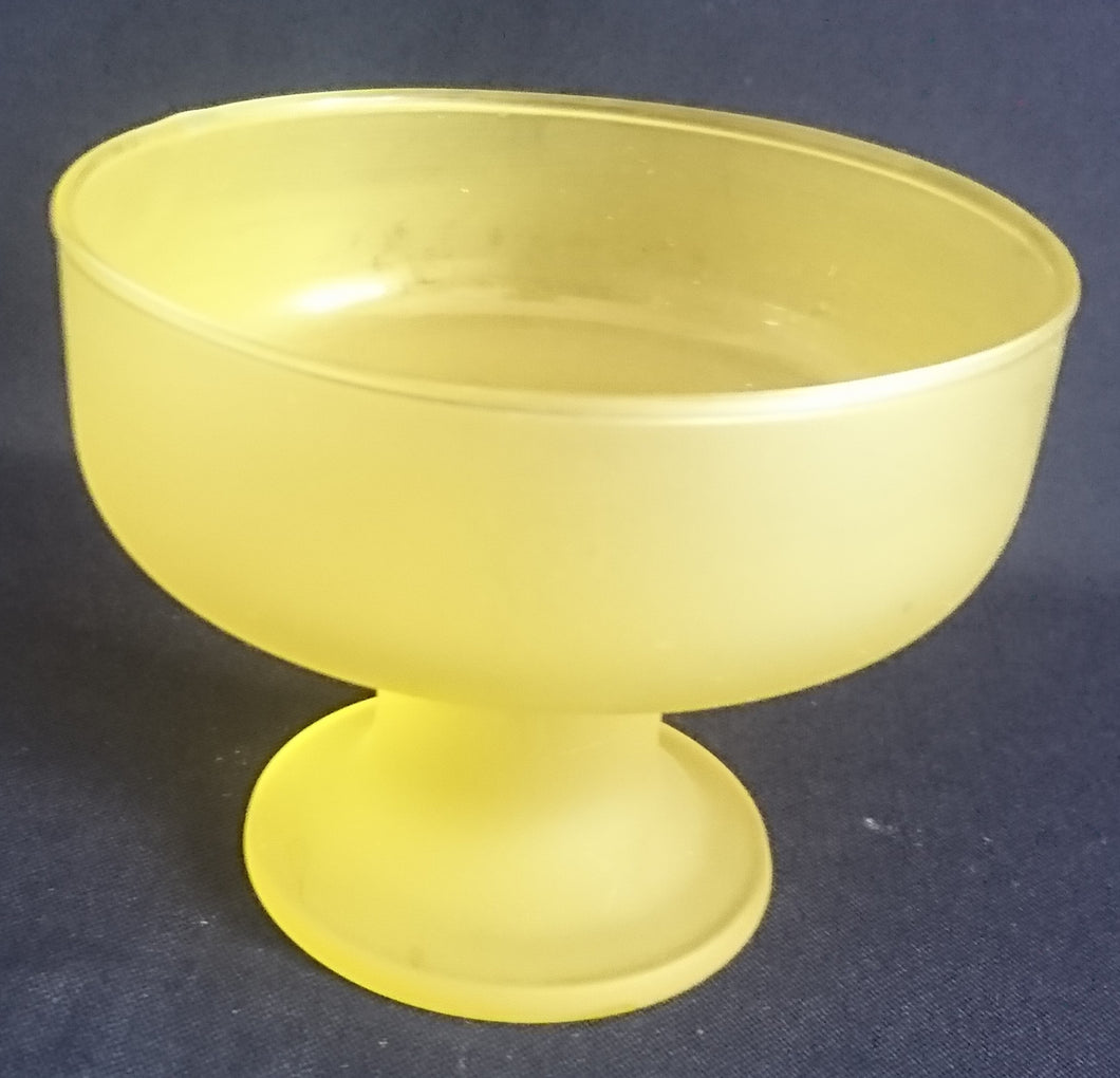 EISBECHER ~SCHALE - Hartglas, Partyfarbende Moderne Einfärbiges Motiv Dekor (Gelb)