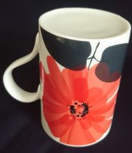 Lade das Bild in den Galerie-Viewer, 2er Set KAFFEETASSEN - Porzellan, Flora Große Mohnblumen Blüten Pflanzen Motiv Dekor
