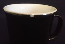 Lade das Bild in den Galerie-Viewer, KAFFEETASSE - Porzellan, Zweifärbiges Oktagon Relief Motiv Dekor (BC)
