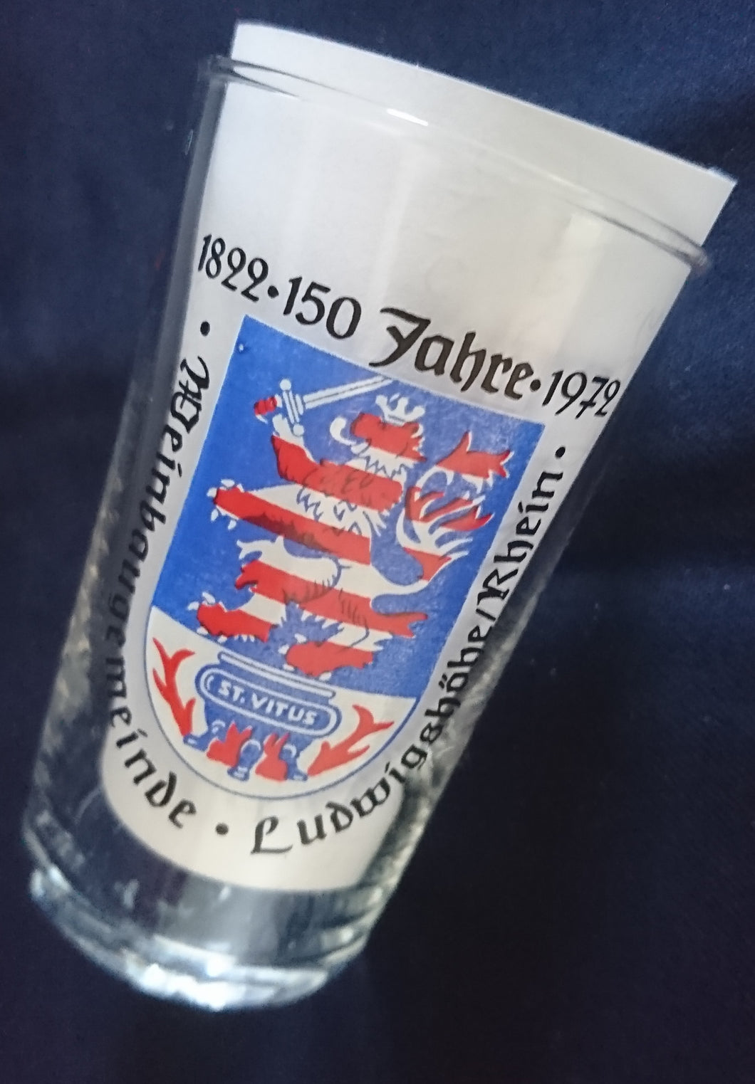 SHOT~ SCHNAPS~ GETRÄNKEGLAS - Hartglas, Wappen Stadt Ort Ludwigshöhe am Rhein Aufschrift Motiv Dekor (nBC)
