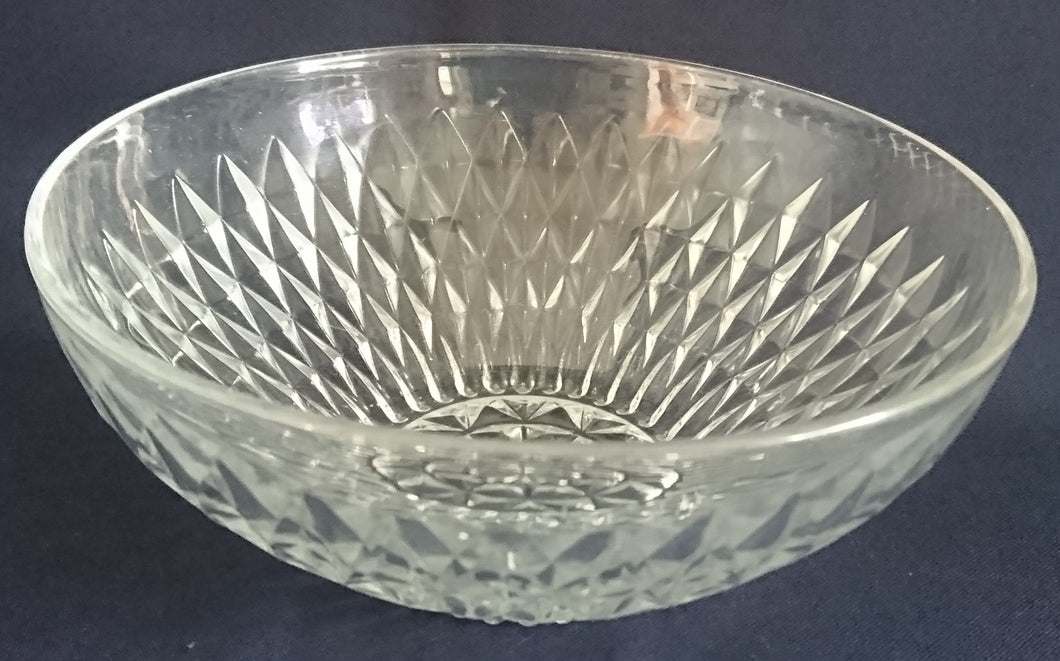 SERVIER~ BEILAGENSCHÜSSEL - Hartglas, Stern Blumenblüte Splitter Kristall Motiv Dekor