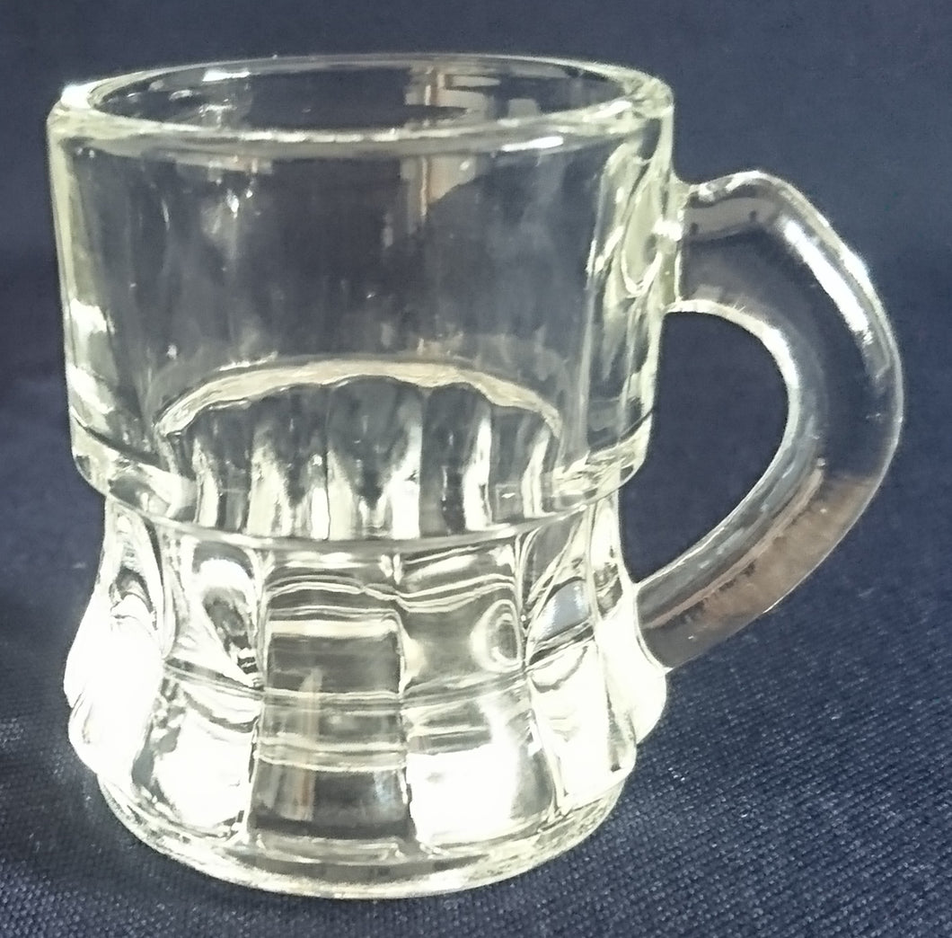 SHOT KURZE SCHNAPS- GETRÄNKEGLAS - Hartglas, Klar Linien Rechteckig Senkrecht Relief Motiv Dekor