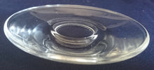Lade das Bild in den Galerie-Viewer, UNTERTASSE - Hartglas, Klares Modernes Design Motiv (nBC)
