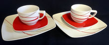 Lade das Bild in den Galerie-Viewer, 12 Teiliges KAFFEESERVICE &quot;Novel&quot; - Porzellan, Geometrisches Linien Striche Abstrakt Breiter Rand Motiv Quadratische Form Motiv Dekor
