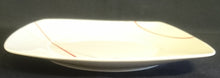Lade das Bild in den Galerie-Viewer, 12 Teiliges KAFFEESERVICE &quot;Novel&quot; - Porzellan, Geometrisches Linien Striche Abstrakt Breiter Rand Motiv Quadratische Form Motiv Dekor
