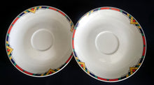 Lade das Bild in den Galerie-Viewer, 2er Set 2er Kaffeegedeck - Porzellan, Abstrakt Geometrisches Dreieck Karo Motiv Dekor
