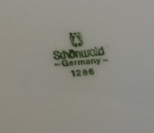 Lade das Bild in den Galerie-Viewer, BEILAGEN~ SALATSCHÜSSEL - Porzellan, Abstraktes Symbol Zeichen Motiv Dekor
