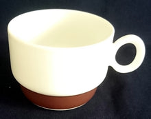 Lade das Bild in den Galerie-Viewer, KAFFEETASSE - Porzellan, Zweifärbiges Streifen Balken Motiv Dekor
