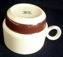 Lade das Bild in den Galerie-Viewer, KAFFEETASSE - Porzellan, Zweifärbiges Streifen Balken Motiv Dekor
