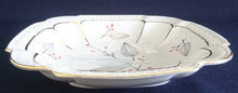 Lade das Bild in den Galerie-Viewer, 5er Set BEILAGENSCHÄLCHEN - Porzellan, Gold Linien Flora Pflanzen Randwölbungen Relief Motiv Dekor
