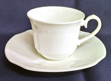 Lade das Bild in den Galerie-Viewer, 2er Set 2er KAFFEEGEDECKE - Porzellan, Moderne Gastronomische Gewölbte Relief Form Motiv Dekor
