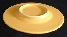 Lade das Bild in den Galerie-Viewer, 2er Set ESPRESSO UNTERTASSEN &quot;Pasiega&quot; - Keramik / Steingut, Abstrakt Geometrische Zeichen Spirale Linien Motiv Dekor
