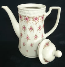 Lade das Bild in den Galerie-Viewer, KAFFEEKANNE MIT DECKEL - Porzellan, Streifen Linien Flora Blumenblüten Motiv Dekor
